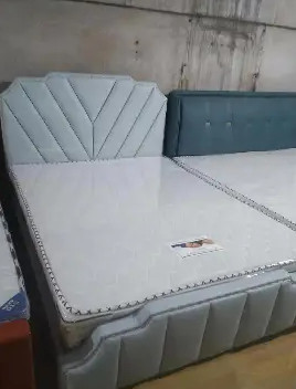 家具双人床